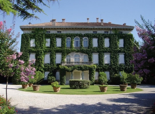 Villa Locatelli - Tenuta di Angoris
